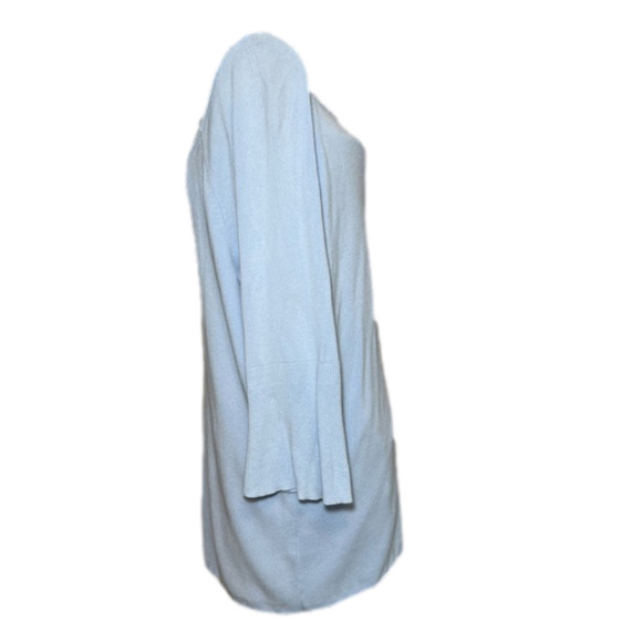 TALBOTS 3/4 Sleeve Top - Light/Baby Blue - Size Medium Petit - Great Condition! - Picture 7 of 7